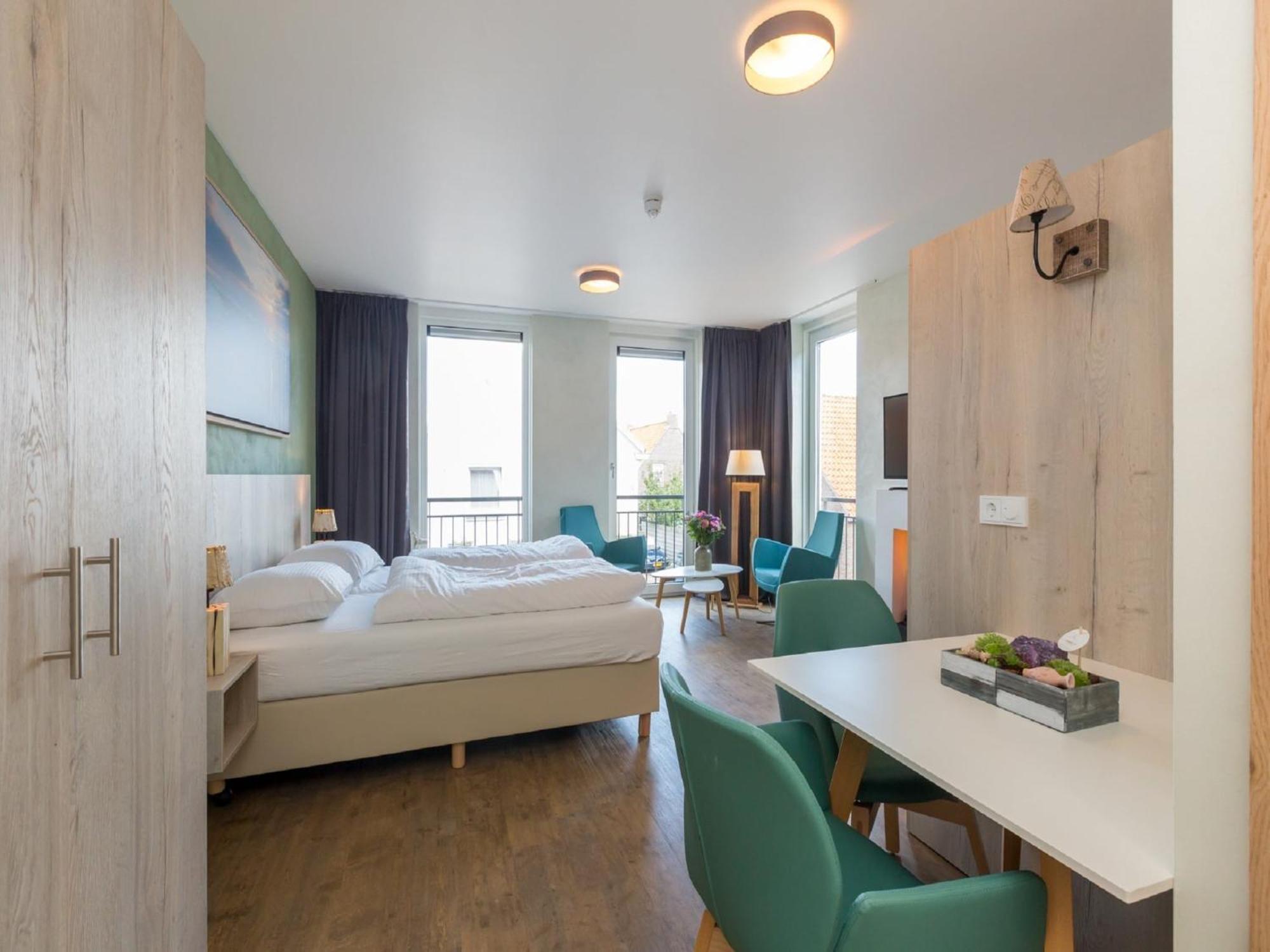 Luxurious Studio For 2 People A 1 Minute Walk From The Beach Of Zoutelande Εξωτερικό φωτογραφία